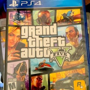 GTA 5 (PS4)